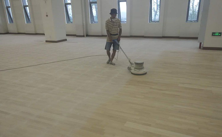 專業的乒乓球館木地板安裝工藝