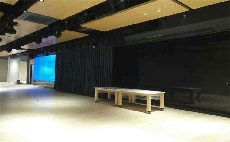 烏魯木齊楓木體育木地板翻新