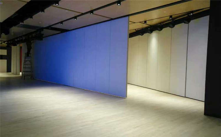 太原柞木體育場地板安裝