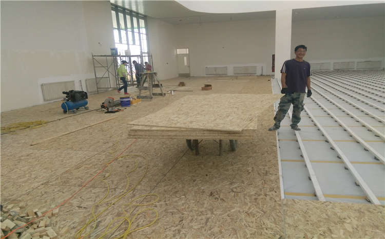 甘肅體育場地板多少錢一平方