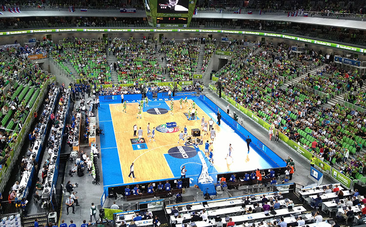 學校體育運動地板怎么安裝