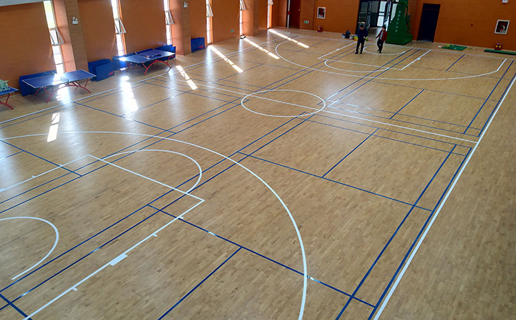 22厚運(yùn)動體育地板怎么保養(yǎng)？