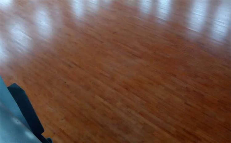 瓊海籃球地板廠(chǎng)