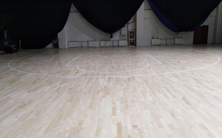 天津楓木體育木地板什么品牌好